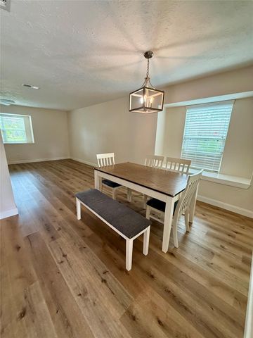 7303 Millbrae Lane, Houston, TX 77041