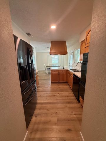 7303 Millbrae Lane, Houston, TX 77041