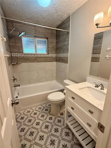7303 Millbrae Lane, Houston, TX 77041