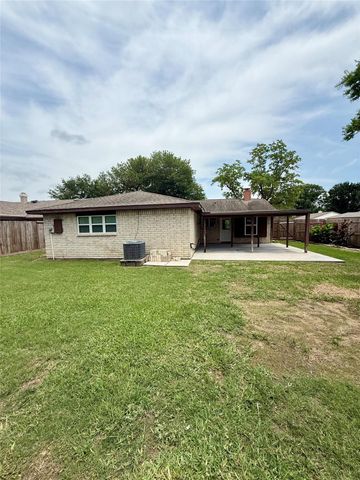 7303 Millbrae Lane, Houston, TX 77041