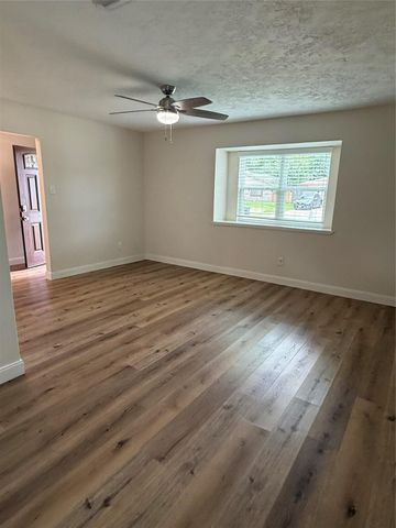 7303 Millbrae Lane, Houston, TX 77041