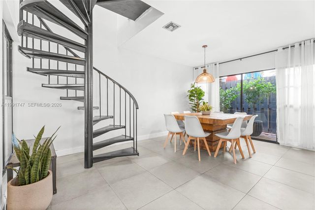 3145 Virginia St 4, Miami, FL 33133