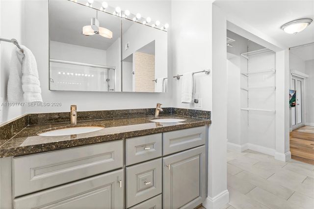 3145 Virginia St 4, Miami, FL 33133