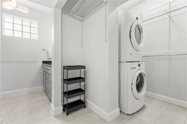 3145 Virginia St 4, Miami, FL 33133