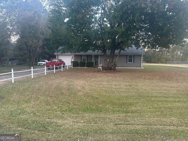 2755 Milton Bryan Drive, Loganville, GA 30052