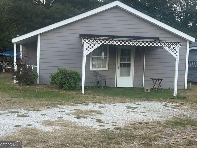 2755 Milton Bryan Drive, Loganville, GA 30052