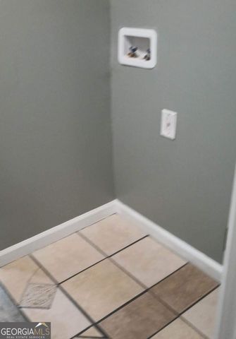 2755 Milton Bryan Drive, Loganville, GA 30052