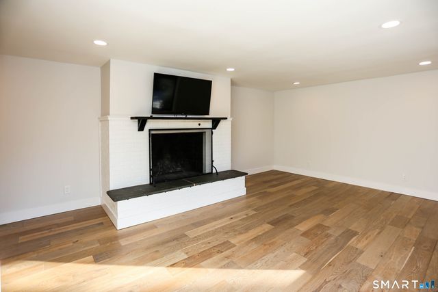 28 Turkey Hill Road North, Westport, CT 06880