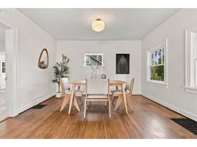 5005 Ne 62ND Ave, Portland, OR 97218