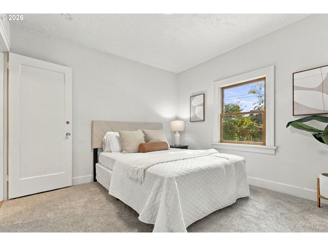 5005 Ne 62ND Ave, Portland, OR 97218