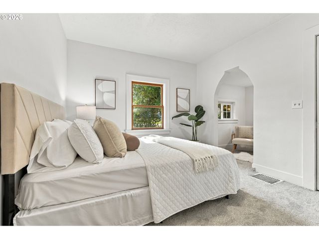 5005 Ne 62ND Ave, Portland, OR 97218