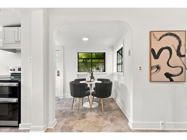 5005 Ne 62ND Ave, Portland, OR 97218
