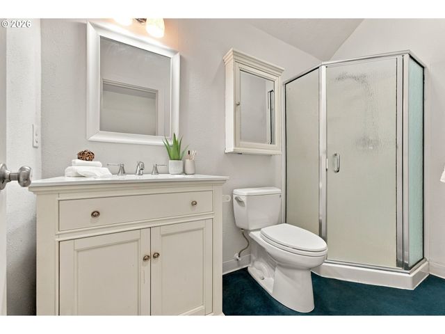 5005 Ne 62ND Ave, Portland, OR 97218
