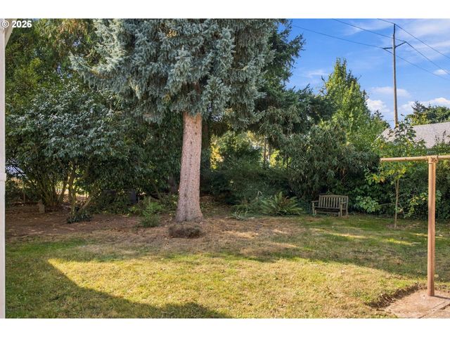5005 Ne 62ND Ave, Portland, OR 97218