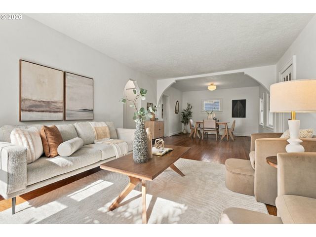 5005 Ne 62ND Ave, Portland, OR 97218