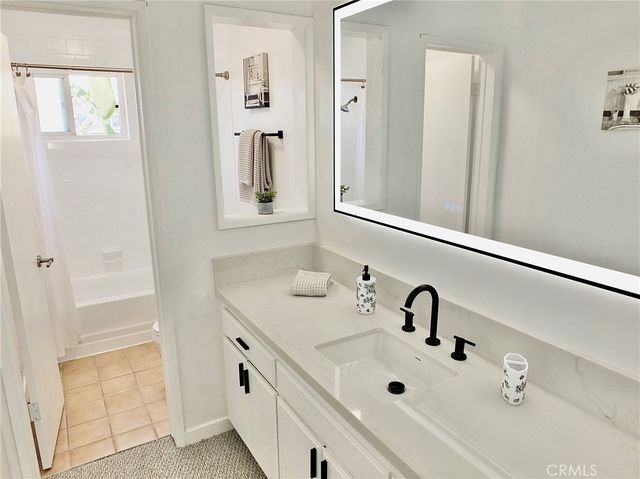 621 Termino Avenue, Long Beach, CA 90814
