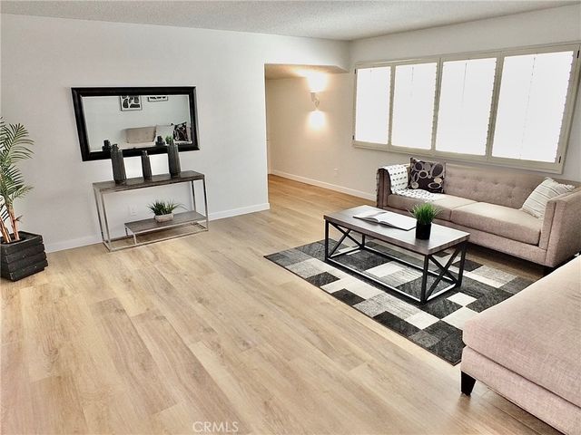 621 Termino Avenue, Long Beach, CA 90814