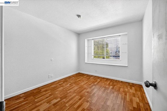 8265 Calla Way, Sacramento, CA 95828