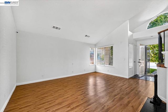 8265 Calla Way, Sacramento, CA 95828