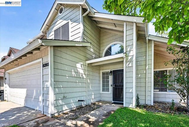 8265 Calla Way, Sacramento, CA 95828