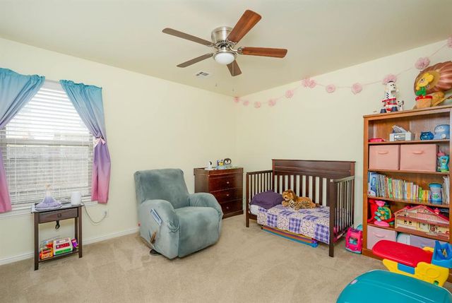 2825 Siena Circle, Yukon, OK 73099