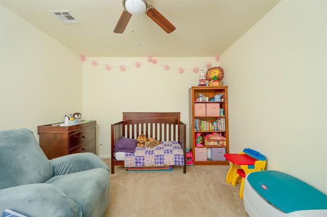 2825 Siena Circle, Yukon, OK 73099
