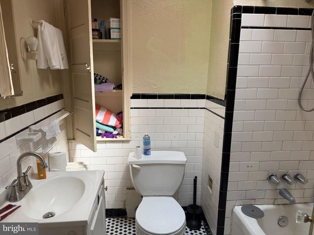 4027 CRANSTON AVE, Baltimore, MD 21229