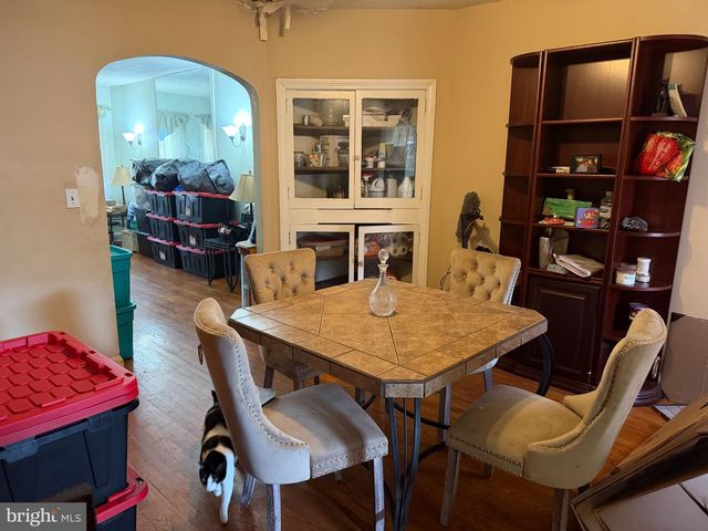 4027 CRANSTON AVE, Baltimore, MD 21229