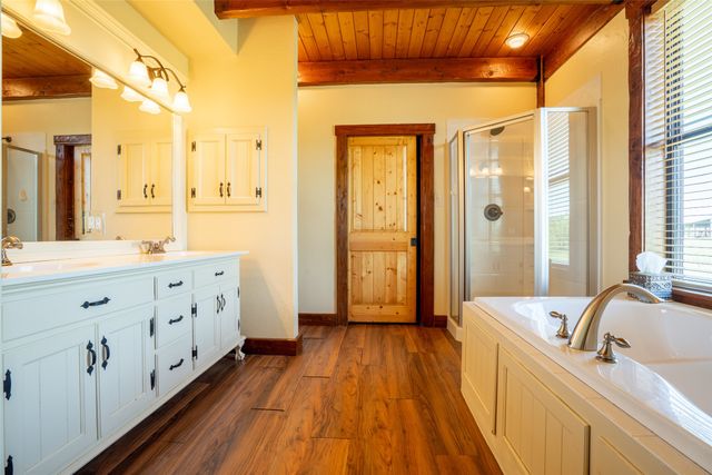 4700 E FM 922, Valley View, TX 76272
