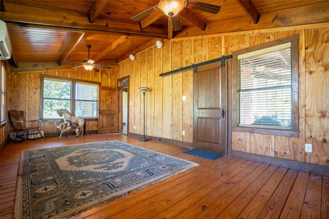 4700 E FM 922, Valley View, TX 76272