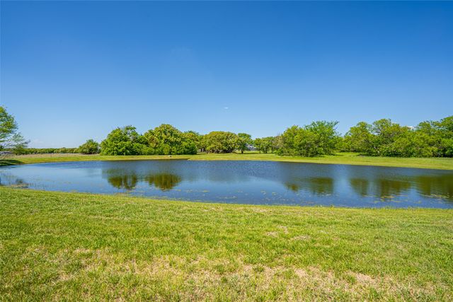 4700 E FM 922, Valley View, TX 76272