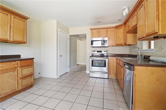 5288 Biffle Downs Road, Stone Mountain, GA 30088