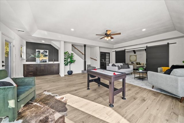 3609 Hidalgo Street, Irving, TX 75062