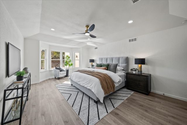 3609 Hidalgo Street, Irving, TX 75062