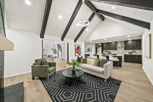 3609 Hidalgo Street, Irving, TX 75062