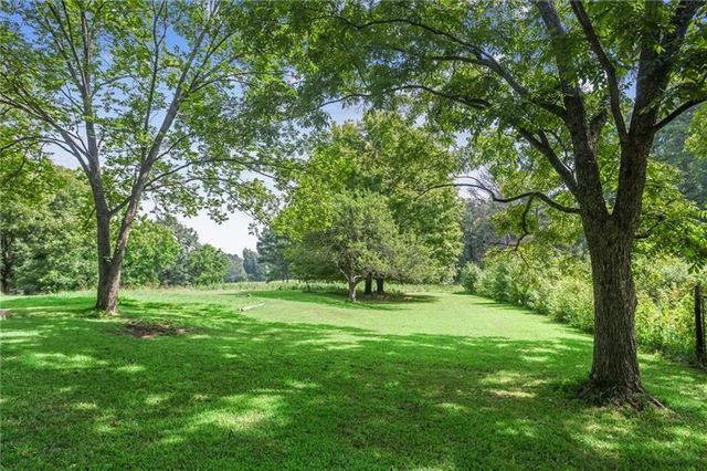 2544 Dallas Acworth Highway, Dallas, GA 30132