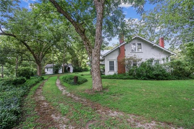 2544 Dallas Acworth Highway, Dallas, GA 30132