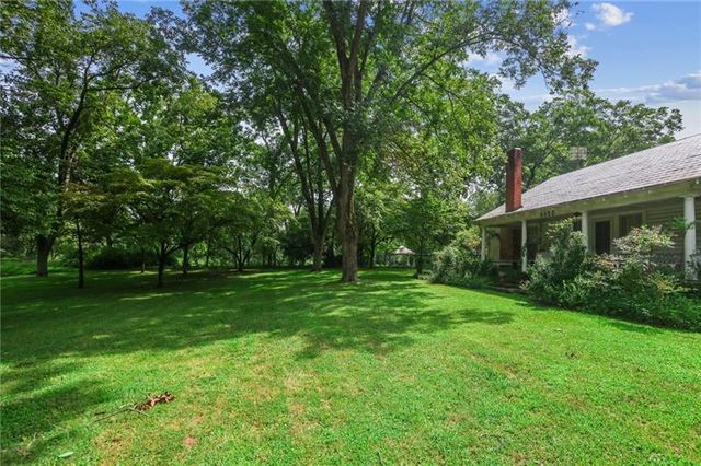 2544 Dallas Acworth Highway, Dallas, GA 30132