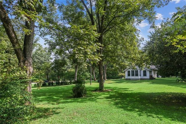 2544 Dallas Acworth Highway, Dallas, GA 30132