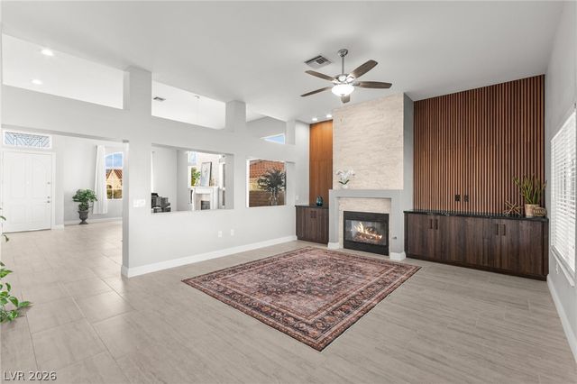 2900 Crown Ridge Drive, Las Vegas, NV 89134