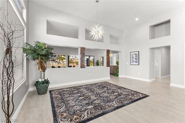 2900 Crown Ridge Drive, Las Vegas, NV 89134