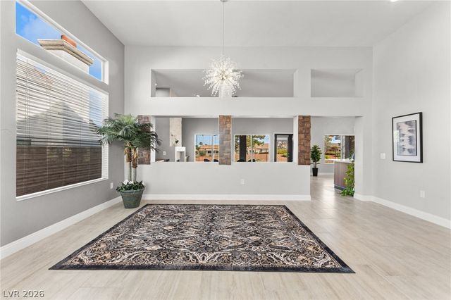 2900 Crown Ridge Drive, Las Vegas, NV 89134