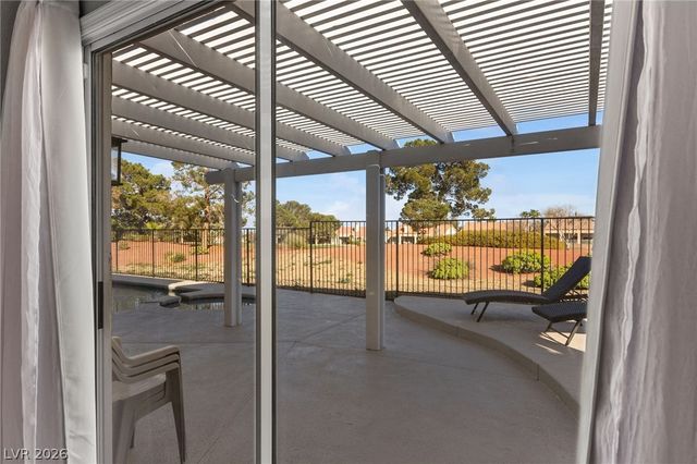 2900 Crown Ridge Drive, Las Vegas, NV 89134