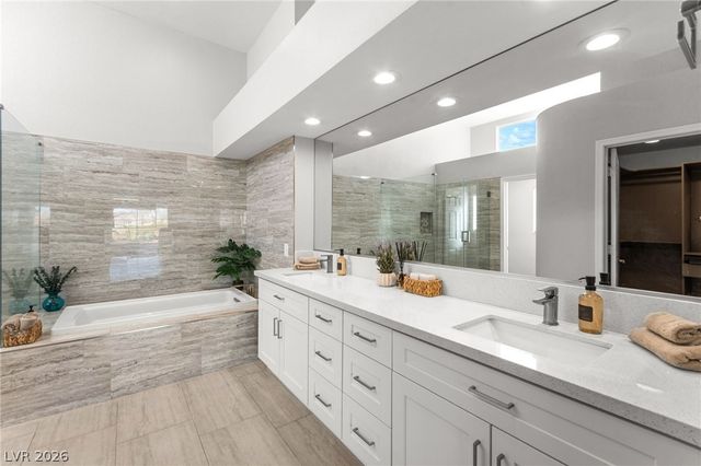 2900 Crown Ridge Drive, Las Vegas, NV 89134