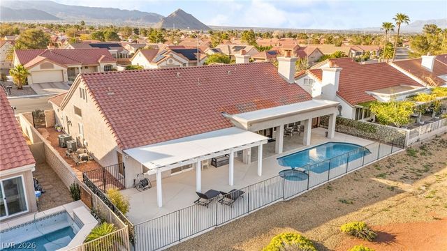 2900 Crown Ridge Drive, Las Vegas, NV 89134