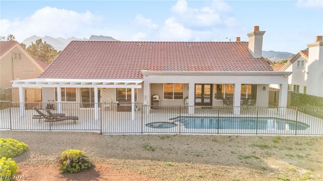 2900 Crown Ridge Drive, Las Vegas, NV 89134