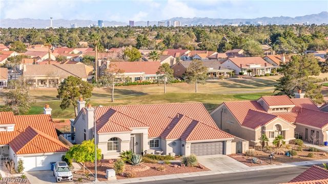 2900 Crown Ridge Drive, Las Vegas, NV 89134