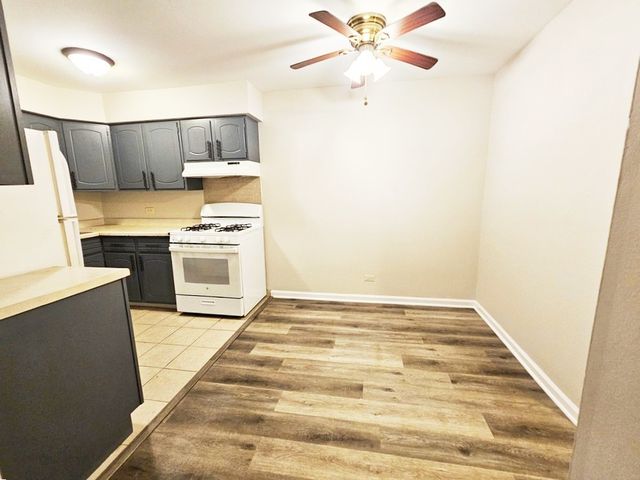 865 WESTMORELAND Drive 19, Vernon Hills, IL 60061