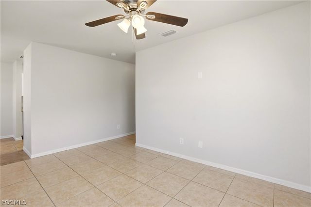 2607 30th ST SW, Lehigh Acres, FL 33976