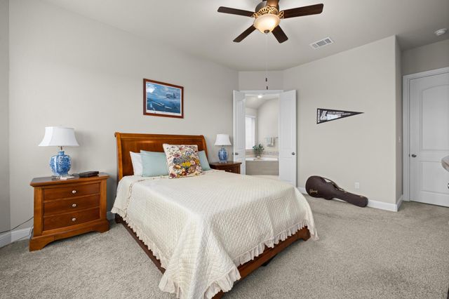 611 Founders RDG, Dripping Springs, TX 78620